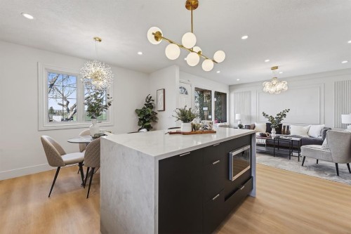 1607 Marlyn Way Ne, Calgary, AB - Indoor