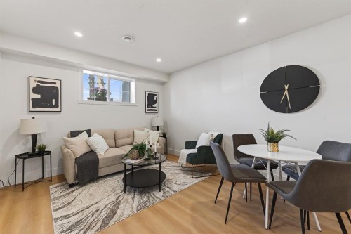 1607 Marlyn Way Ne, Calgary, AB - Indoor