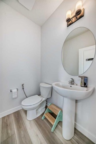 114 Midgrove Sw, Airdrie, AB 