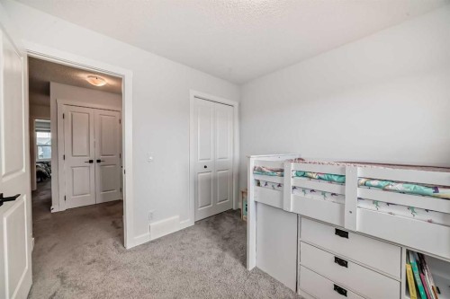 114 Midgrove Sw, Airdrie, AB 
