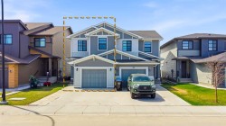 912 Seton Circle SE Calgary, AB T3M 2V1
