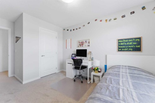 912 Seton Circle Se, Calgary, AB - Indoor Photo Showing Bedroom