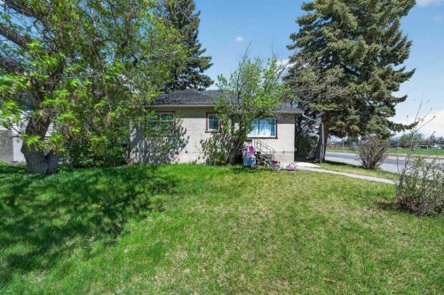 1102 21 Avenue Nw, Calgary, AB - Outdoor