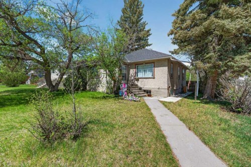 1102 21 Avenue Nw, Calgary, AB - Outdoor