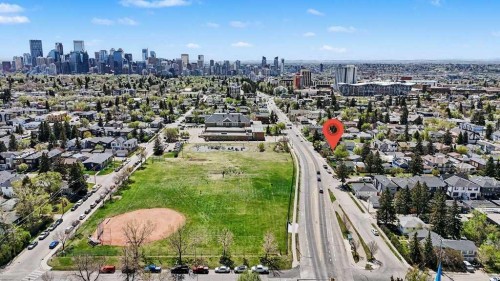1102 21 Avenue Nw, Calgary, AB - Outdoor With View