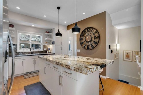 2280 Mahogany Boulevard Se, Calgary, AB - Indoor Photo Showing Kitchen With Upgraded Kitchen