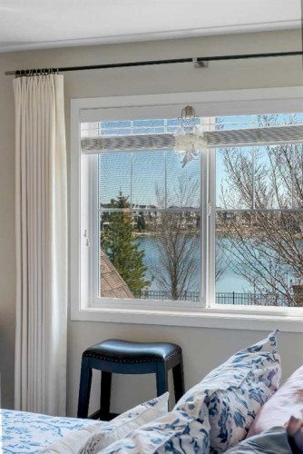 2280 Mahogany Boulevard Se, Calgary, AB - Indoor Photo Showing Bedroom