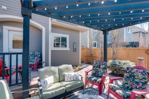 2280 Mahogany Boulevard Se, Calgary, AB - Outdoor