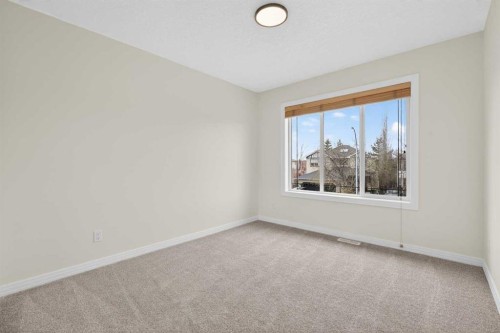 172 Cove Drive, Chestermere, AB - Indoor Photo Showing Other Room