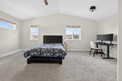 172 Cove Drive, Chestermere, AB - Indoor Photo Showing Bedroom