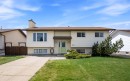 5626 57 Avenue, Olds, AB  - Outdoor 