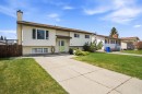 5626 57 Avenue, Olds, AB  - Outdoor 