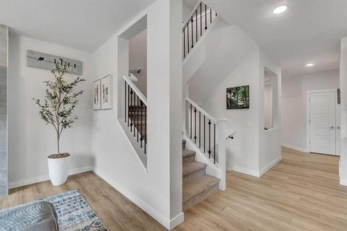 178 Creekstone Path Sw, Calgary, AB 