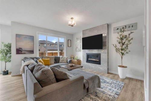 178 Creekstone Path Sw, Calgary, AB 