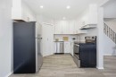 17-3809 45 Street Sw, Calgary, AB  - Indoor Photo Showing Kitchen 