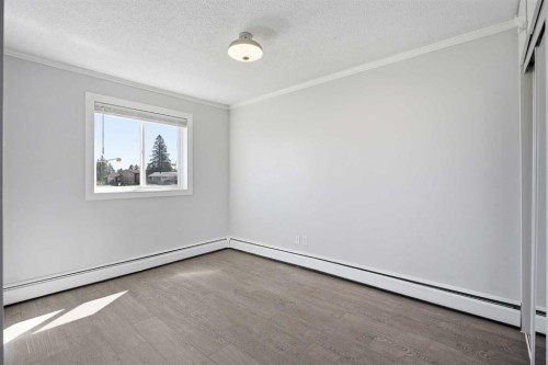 17-3809 45 Street Sw, Calgary, AB - Indoor Photo Showing Other Room