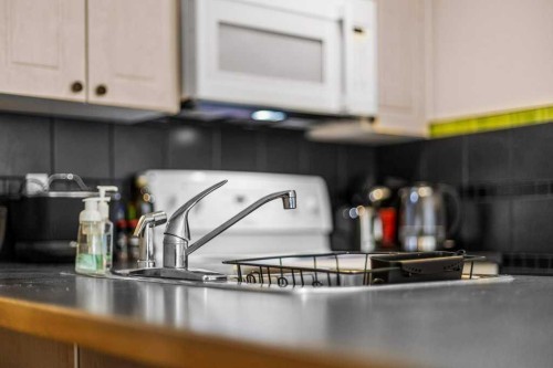 211-176 Kananaskis Way, Canmore, AB - Indoor