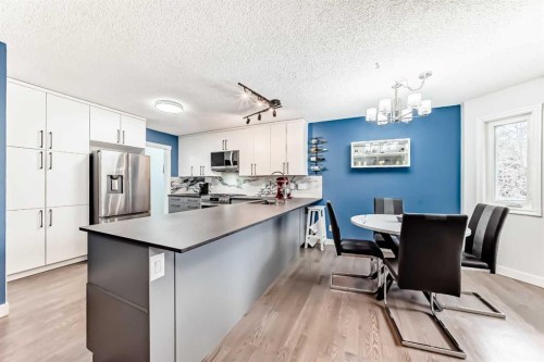 7 Sunset Crescent, Okotoks, AB - Indoor