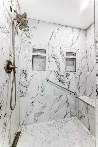 7 Sunset Crescent, Okotoks, AB - 