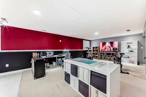 7 Sunset Crescent, Okotoks, AB - Indoor Photo Showing Other Room