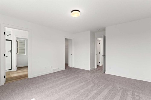 134-2231 81 Street Sw, Calgary, AB - Indoor Photo Showing Other Room