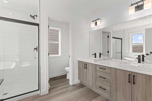 134-2231 81 Street Sw, Calgary, AB - Indoor Photo Showing Bathroom