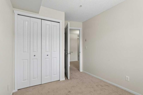 2209-81 Legacy Boulevard Se, Calgary, AB - Indoor