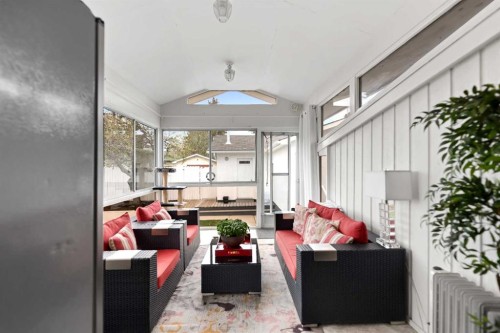 2915 13 Avenue Nw, Calgary, AB - 