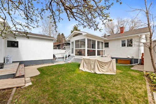 2915 13 Avenue Nw, Calgary, AB - Outdoor