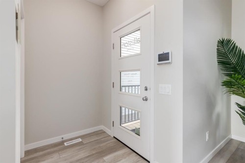 44 Tillotson Loop, Okotoks, AB - Indoor Photo Showing Other Room