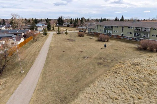 215-101 Big Hill Way Se, Airdrie, AB - Outdoor With View