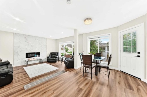 112 Christie Park Manor Sw, Calgary, AB 