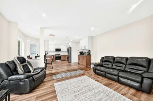 112 Christie Park Manor Sw, Calgary, AB 