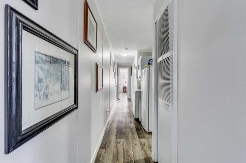 424 Kanell Drive, High River, AB 