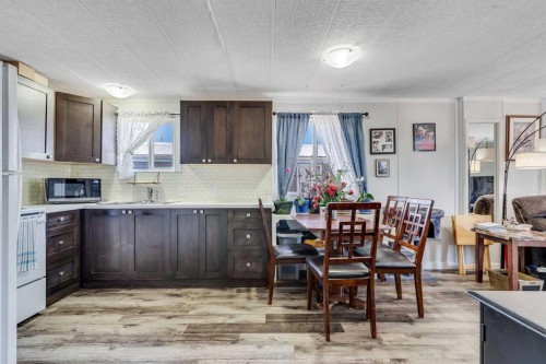 424 Kanell Drive, High River, AB 