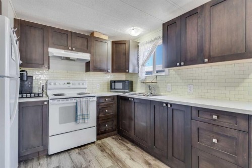 424 Kanell Drive, High River, AB 