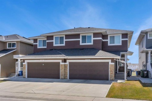 133 Redstone Common Ne, Calgary, AB - Outdoor With Facade