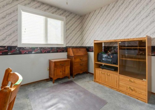 223 Cedarwood Road Sw, Calgary, AB - Indoor