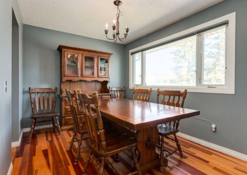 223 Cedarwood Road Sw, Calgary, AB - Indoor Photo Showing Dining Room