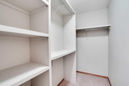 50 Cranfield Crescent Se, Calgary, AB - Indoor