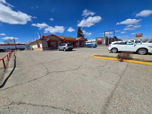 6712 50 Avenue, Red Deer, AB 