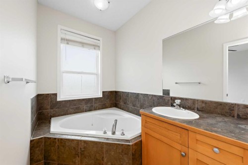 149 Royal Birch Crescent Nw, Calgary, AB 