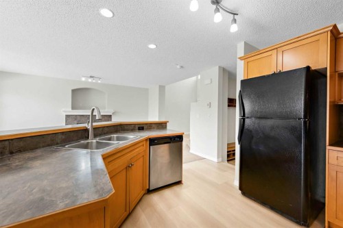 149 Royal Birch Crescent Nw, Calgary, AB 