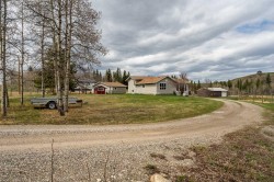 370 16 Avenue Diamond Valley, AB T0L 2A0