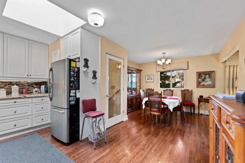 55 Kelvin Place Sw, Calgary, AB - Indoor