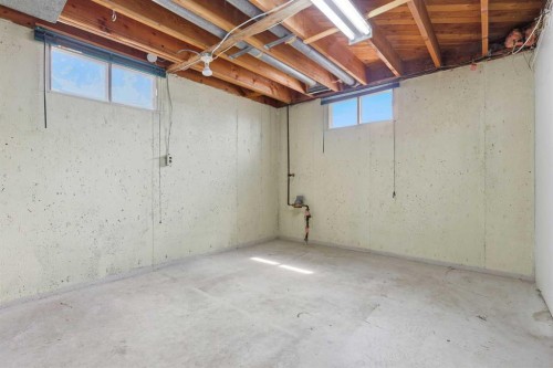 140 Fyffe Road Se, Calgary, AB - Indoor Photo Showing Basement