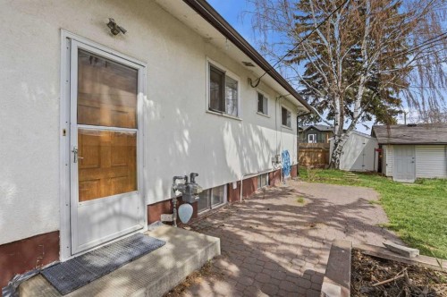 140 Fyffe Road Se, Calgary, AB - Outdoor With Exterior