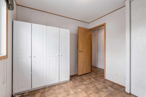 95-99 Arbour Lake Road Nw, Calgary, AB 