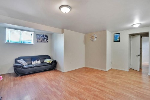 43 Maranda Close Ne, Calgary, AB - Indoor