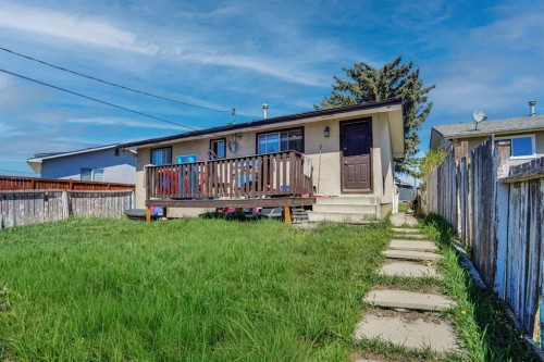43 Maranda Close Ne, Calgary, AB - Outdoor